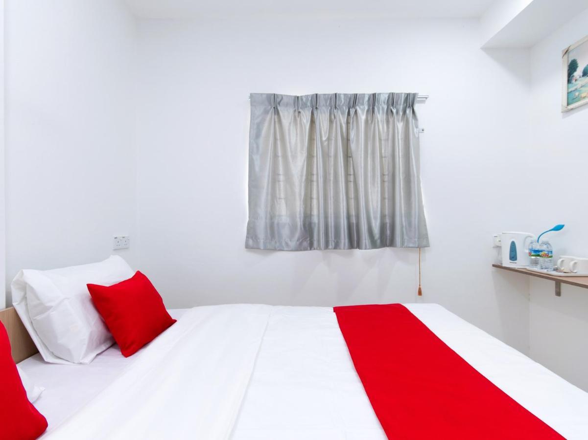 Oyo 44011 Weng Bee Guest House Kota Kinabalu Exteriör bild