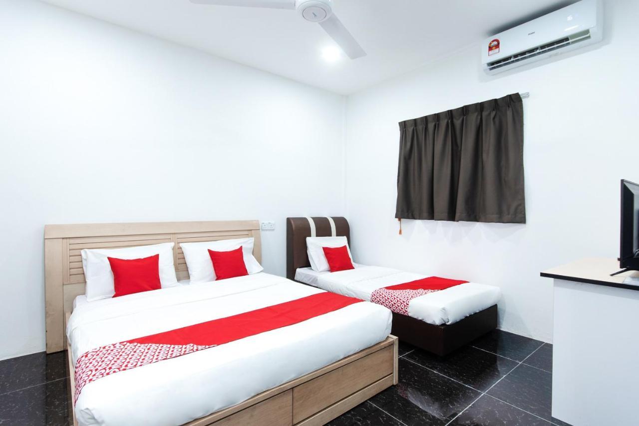 Oyo 44011 Weng Bee Guest House Kota Kinabalu Exteriör bild