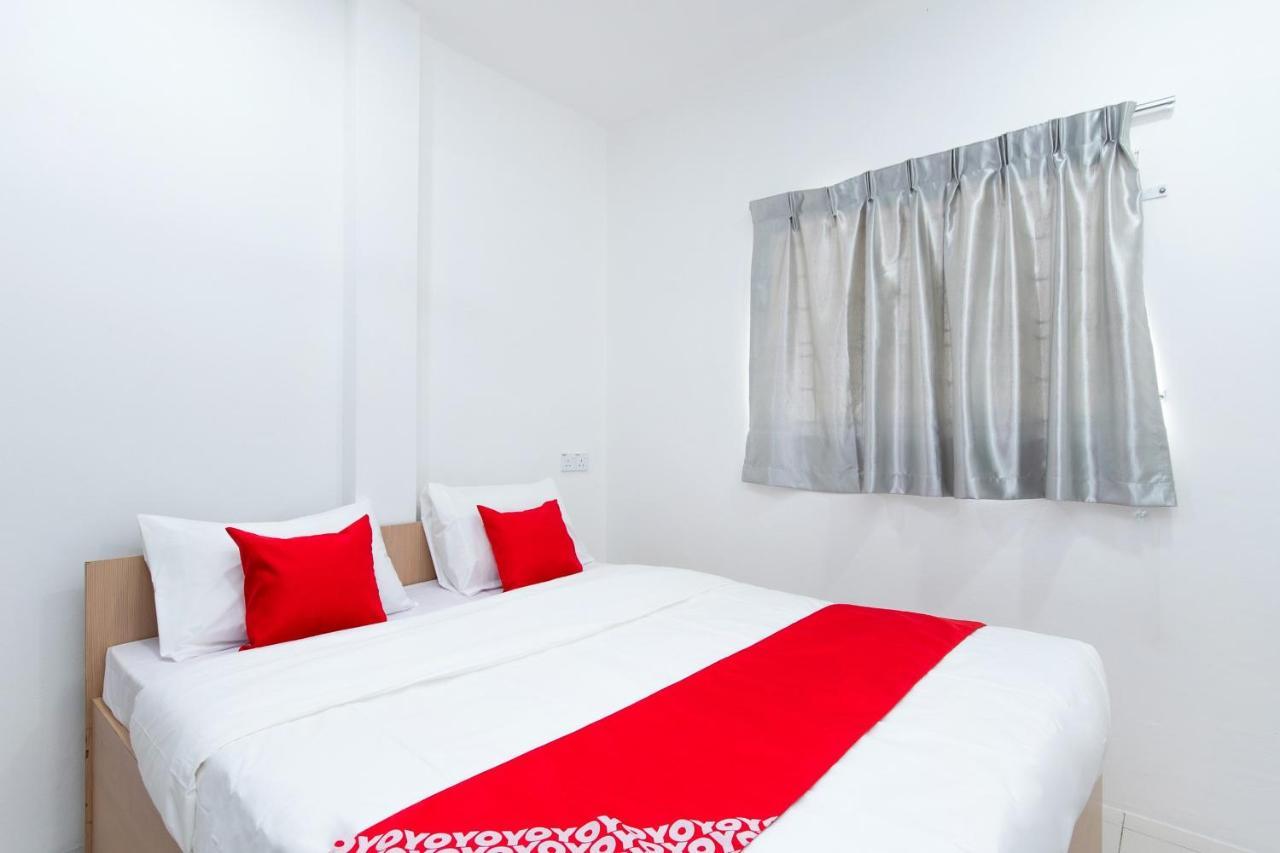 Oyo 44011 Weng Bee Guest House Kota Kinabalu Exteriör bild