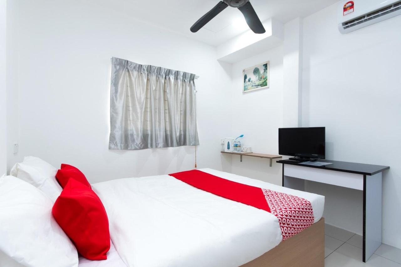 Oyo 44011 Weng Bee Guest House Kota Kinabalu Exteriör bild