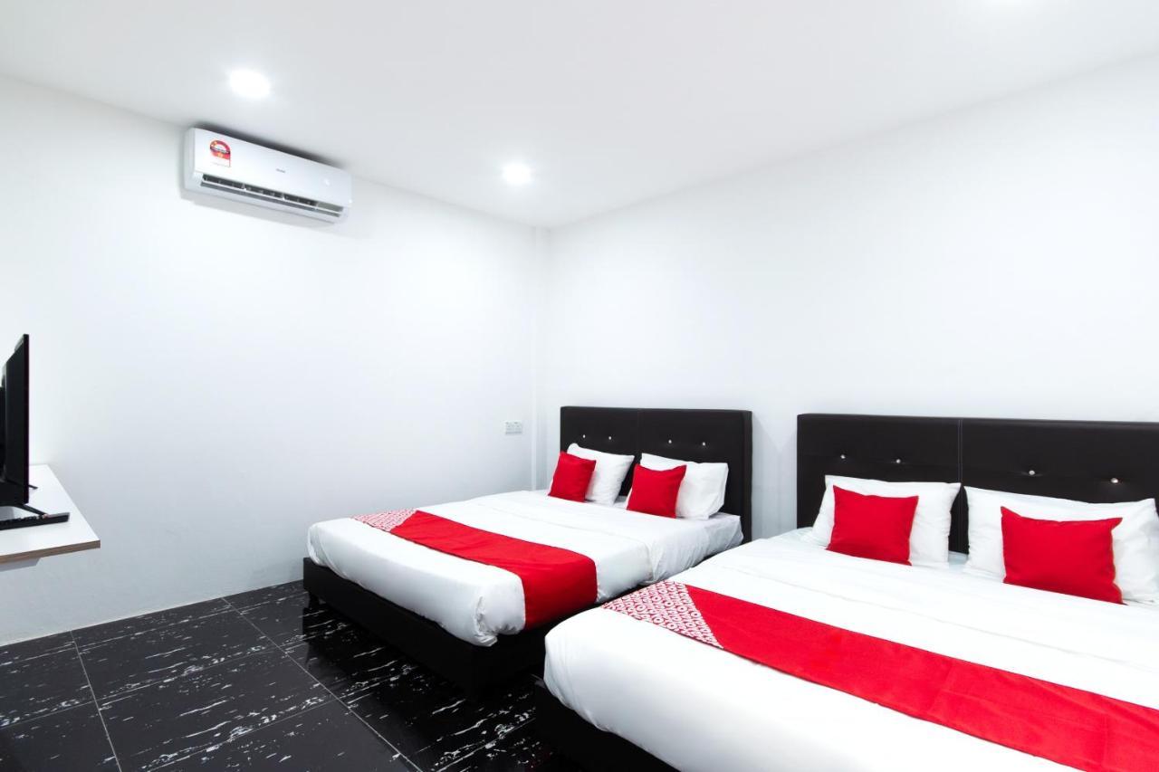 Oyo 44011 Weng Bee Guest House Kota Kinabalu Exteriör bild
