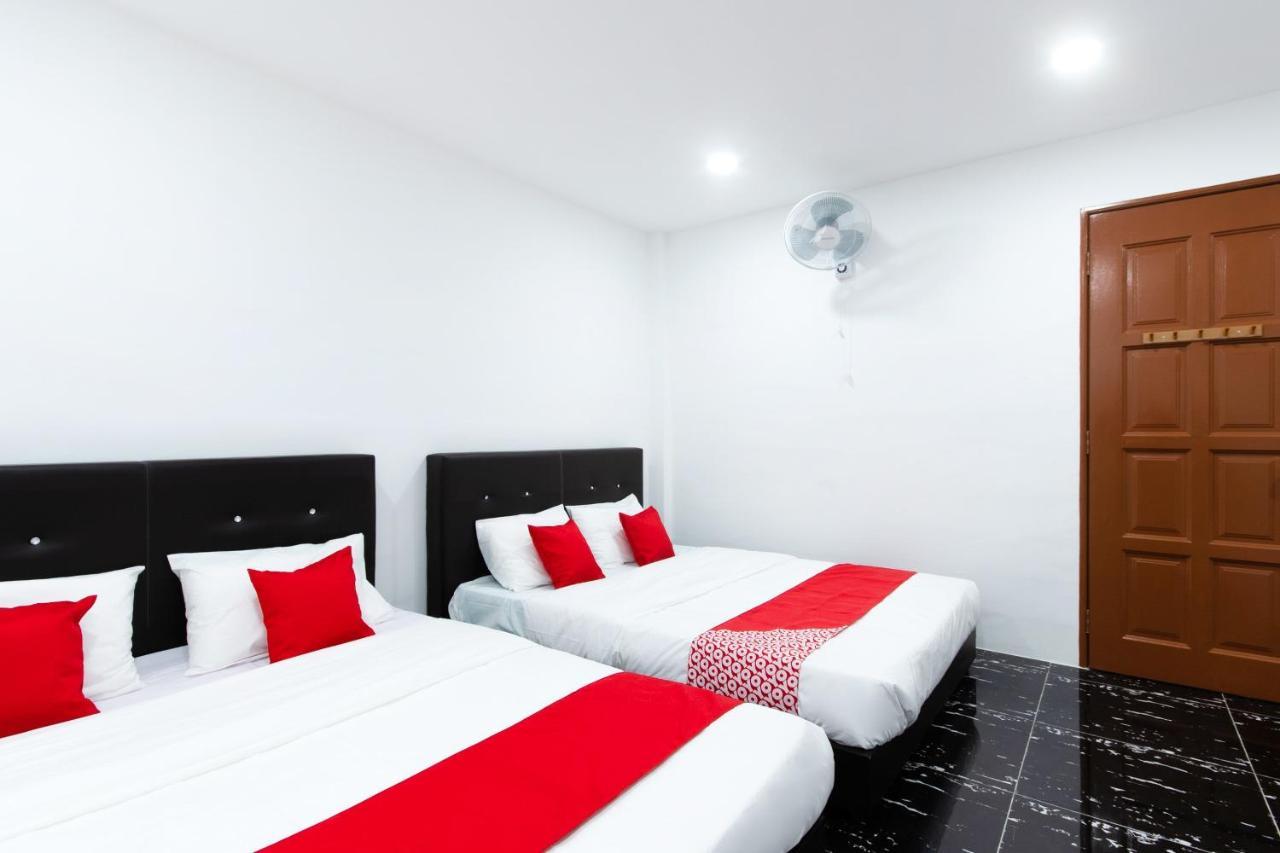 Oyo 44011 Weng Bee Guest House Kota Kinabalu Exteriör bild