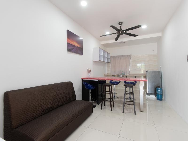 Oyo 44011 Weng Bee Guest House Kota Kinabalu Exteriör bild